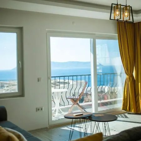 Apartment Beautiful Room For Russians Urla