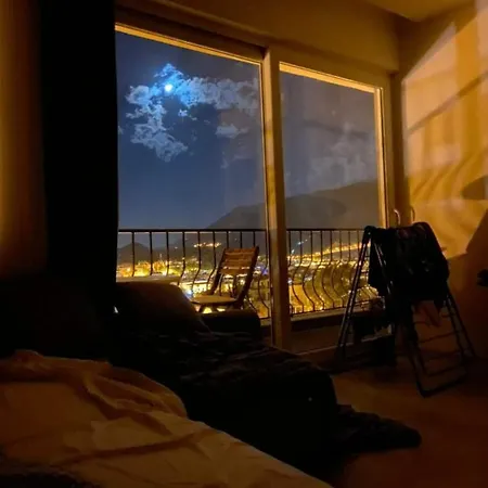 Beautiful Room For Russians Apartment Urla