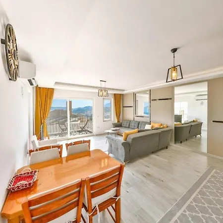 Apartment Beautiful Room For Russians Urla